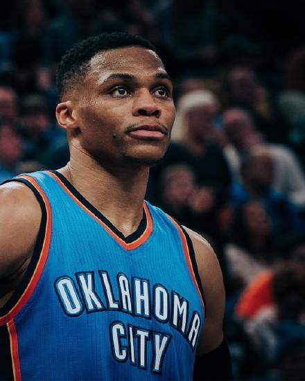 场上火药味 场上火药味