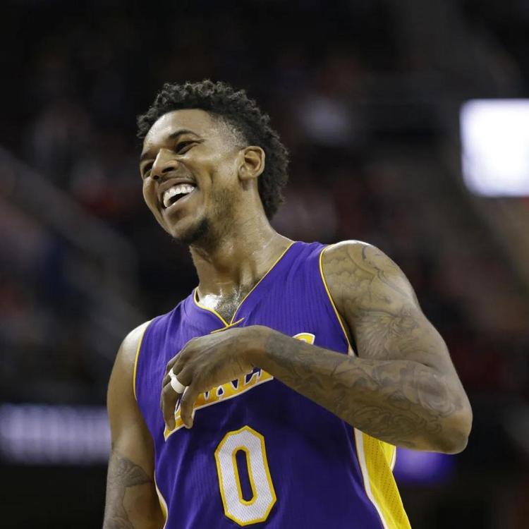 无强因果 无强因果